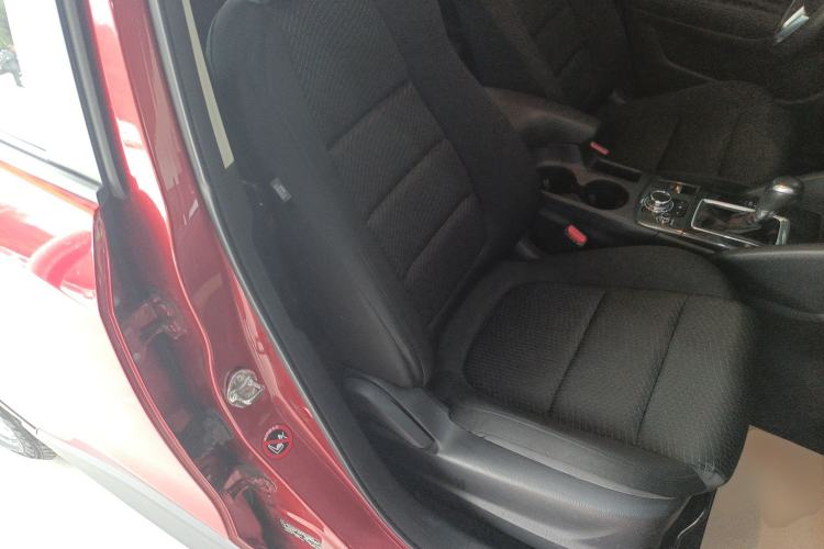 Used Mazda CX-5 2015 2.0L Automatic Two-Wheel Drive Urban Version
