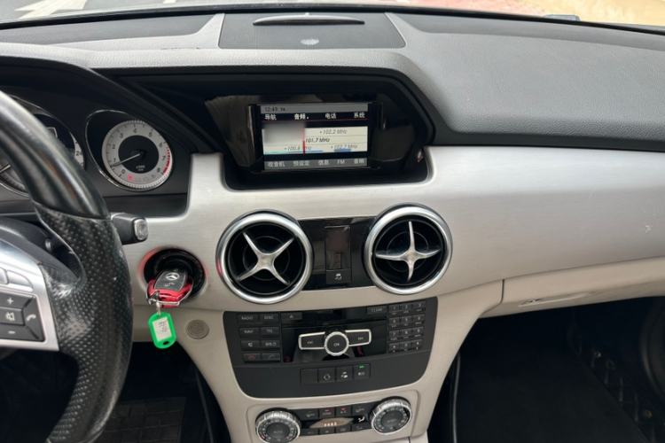 Used Mercedes-Benz GLK-Class 2014 GLK 200 Standard Model