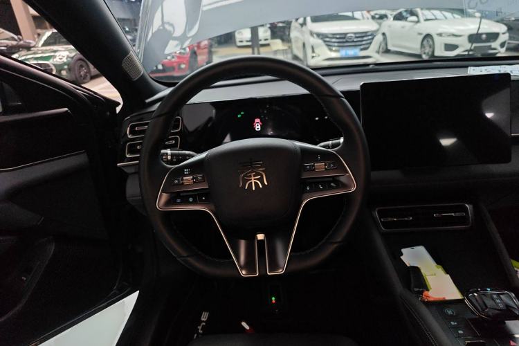 Used BYD Qin L 2024 DM-i 80KM Beyond Model
