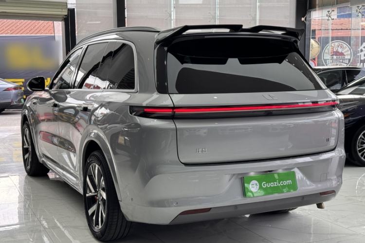 Used Li Auto L8 2023 Pro Model
