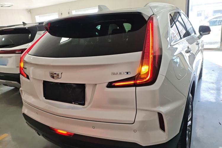 Used Cadillac XT4 2024 28T Two-Wheel-Drive Luxury Version
