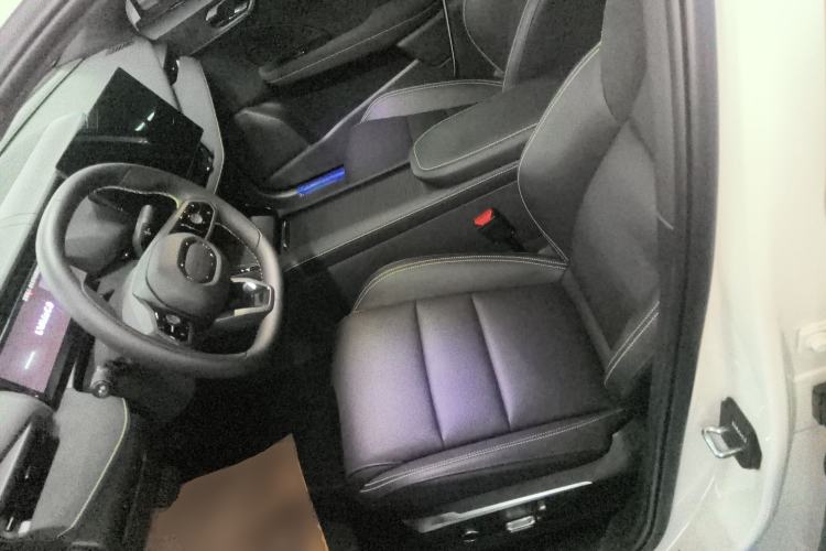 Used Lynk & Co 06 2025 Renew 1.5T Halo
