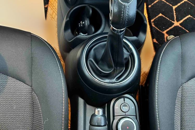 Used  MINI 2016 1.2T ONE Pioneer Edition
