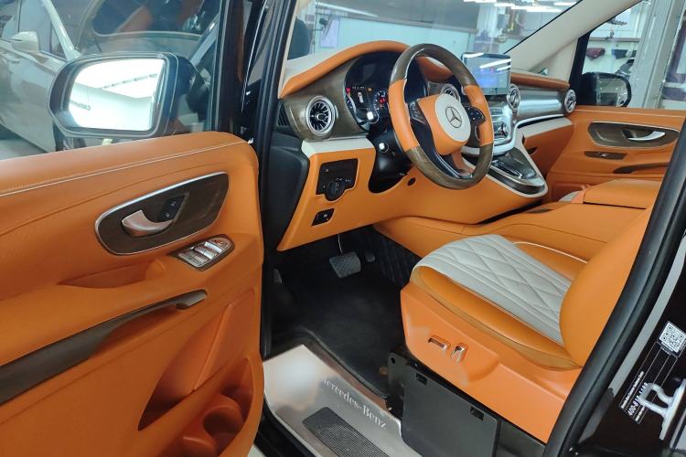 Used Mercedes-Benz Vito 2021 2.0T Business Version 7 Seats
