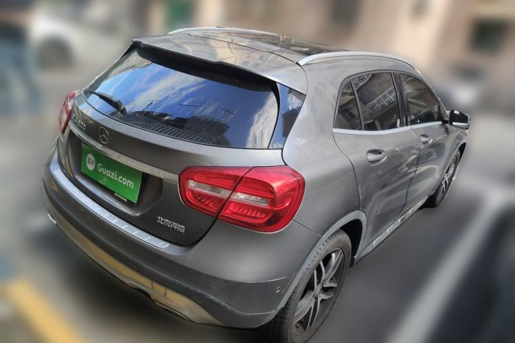 Used Mercedes-Benz GLA 2015 GLA 200 Fashion Model
