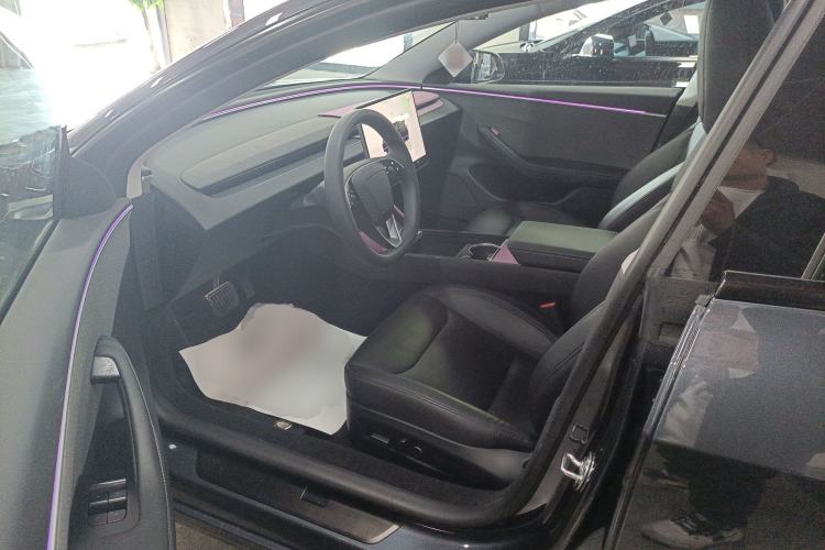 Used Tesla Model 3 2023 Rear-Wheel-Drive Version
