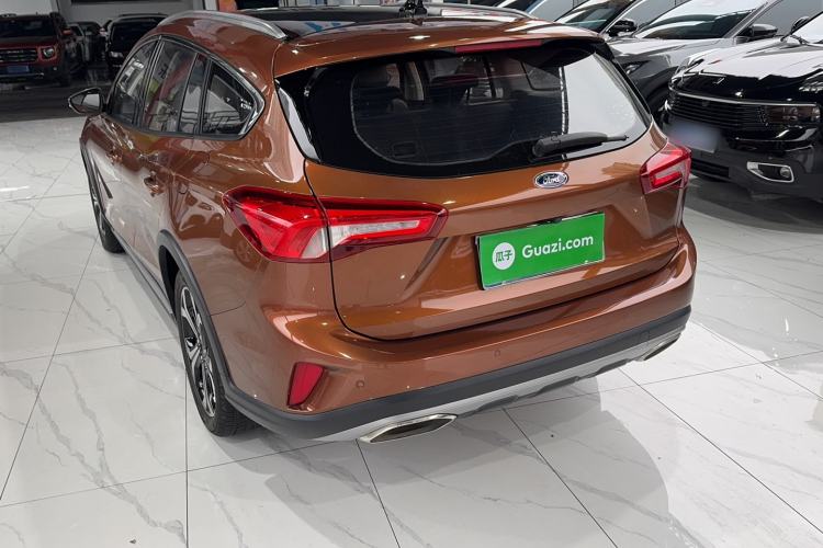 Used Ford Focus 2021 EcoBoost 180 Automatic Hunter Edition
