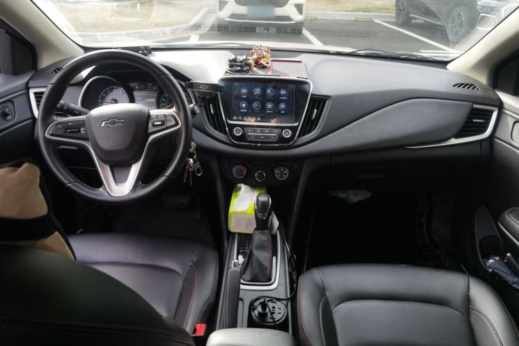 Used Chevrolet Monza 2020 Light Hybrid Redline 320T Dual-Clutch Joyful Edition