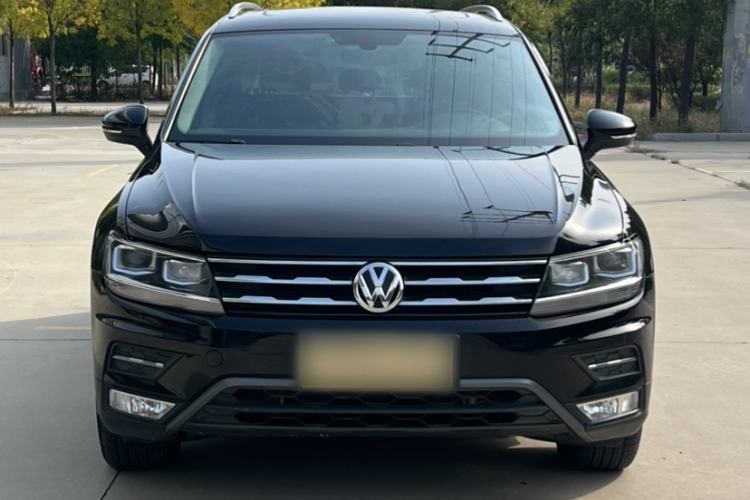 Used Volkswagen Tiguan L 2017 330TSI Automatic Two-Wheel Drive Luxury Edition
