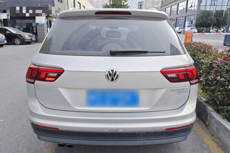 Used Volkswagen Tiguan L 2018 330TSI Automatic Two-Wheel Drive Luxury Edition
