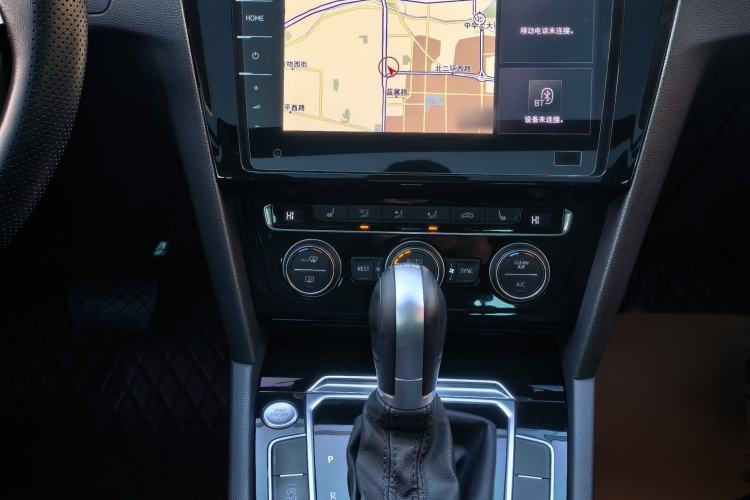 Used Volkswagen Magotan 2018 330TSI DSG Luxury Model