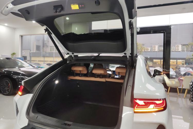 Used BYD Song L EV 2025 Intelligent Driving Version 662 km LiDAR Excellence Edition
