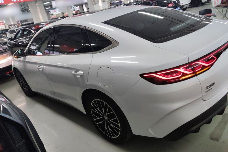 Used BYD Qin L 2024 DM-i 120KM Excellence Model
