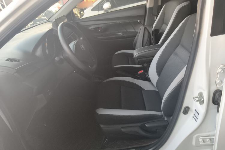 TDK.VehicleDetails.img