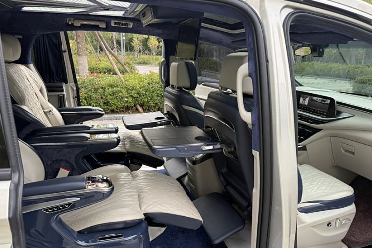 Used Buick GL8 2021 ES Landtrek 653T Comfort Edition