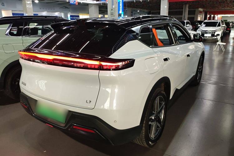 Used Dongfeng Aeolus L7 New Energy 2024 205 Plus
