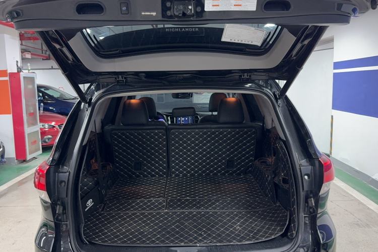 Used Toyota Highlander 2018 2.0T Four-Wheel Drive Ultimate Edition 7-Seater Emission Standard China V
