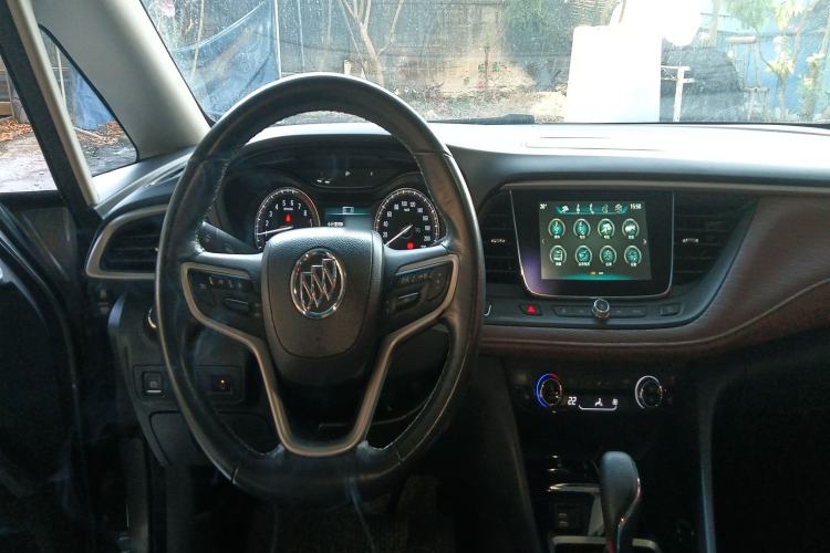 Used Buick GL6 2018 18T 6-Seater Luxury Model
