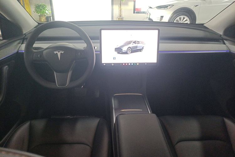 Used Tesla Model Y 2024 Rear-Wheel-Drive Version

