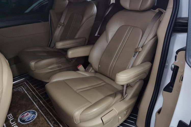 Used Buick GL8 2020 ES Land Cruiser 653T Luxury Edition
