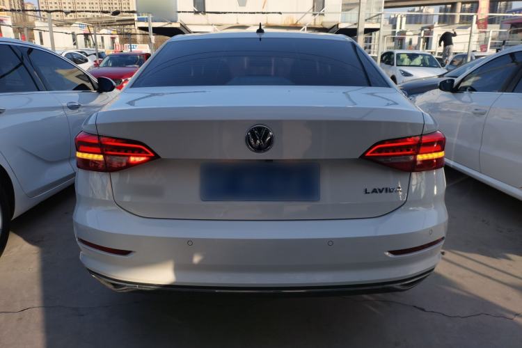 Used Volkswagen Lavida 2019 1.5L Automatic Vision Edition China VI Standard

