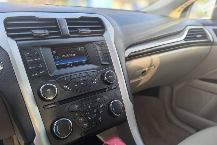 Used Ford Mondeo 2013 2.0L GTDi 200 Fashion Edition
