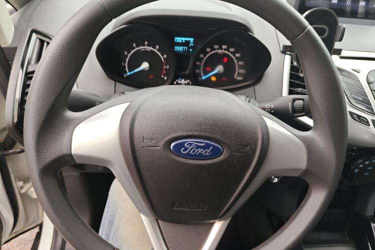 Used Ford EcoSport 2017 1.5L Manual Fashion Model