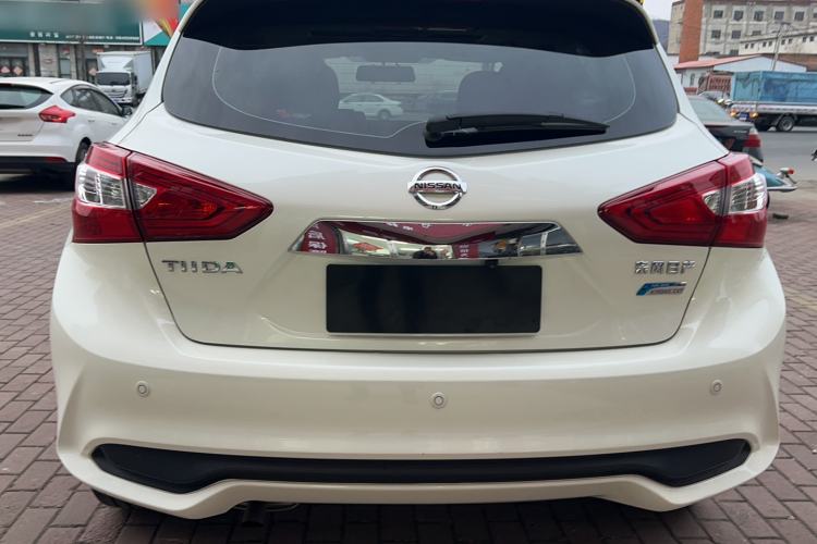 Used Nissan Tiida 2020 1.6L CVT Cool Edition
