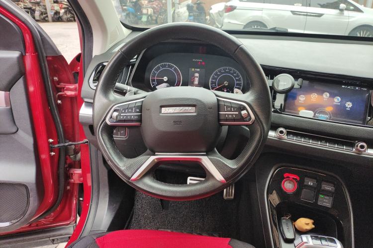 Used Haval H2s 2017 Red-Label 1.5T Dual-Clutch Luxury Model
