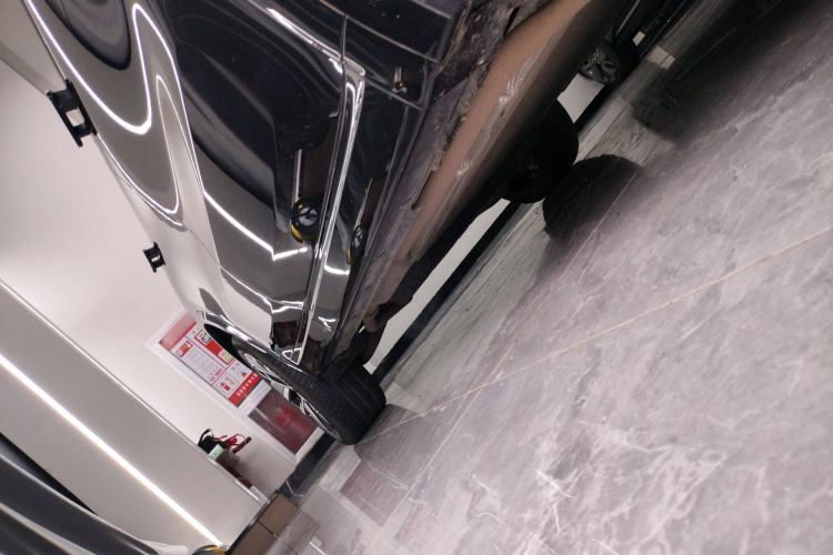 Used Li Auto L8 2023 Pro Model
