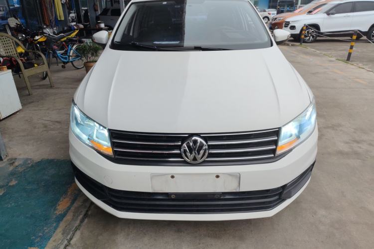 Used Volkswagen Santana 2017 Haval H9 1.6L Automatic Comfort Edition
