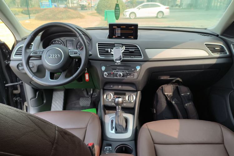 Used Audi Q3 2015 30 TFSI Ambition Edition