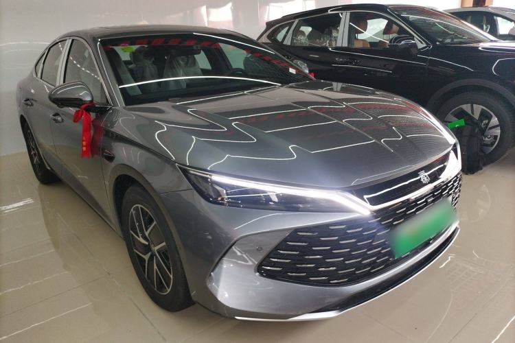 Used BYD Qin L 2025 DM-i Smart Drive 80KM Superior Model
