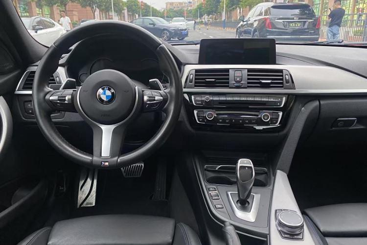 Used BMW 3 Series 2019 320i M Sport Night Edition
