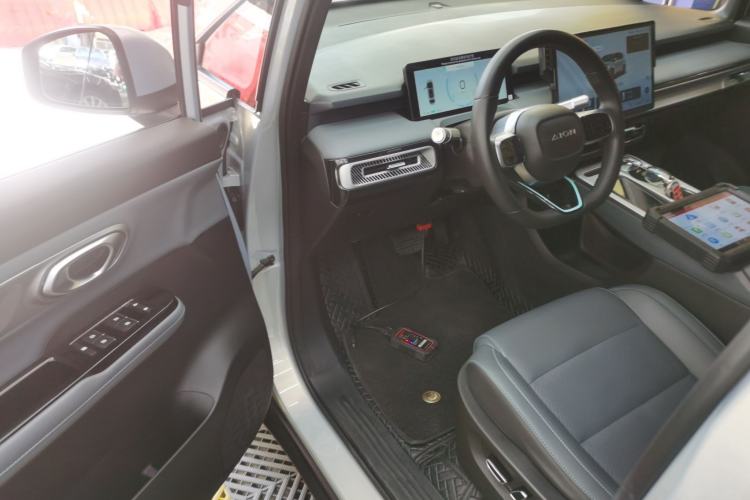 Used AION Y 2023 Younger Star Edition