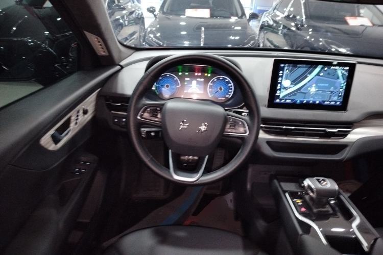 Used Hongqi E-QM5 2024 610 km PLUS
