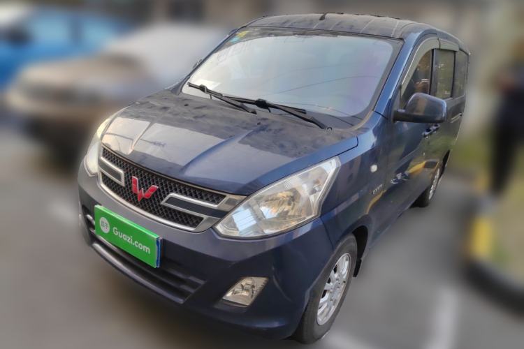 Used Wuling Rongguang V 2015 1.5L Standard Version
