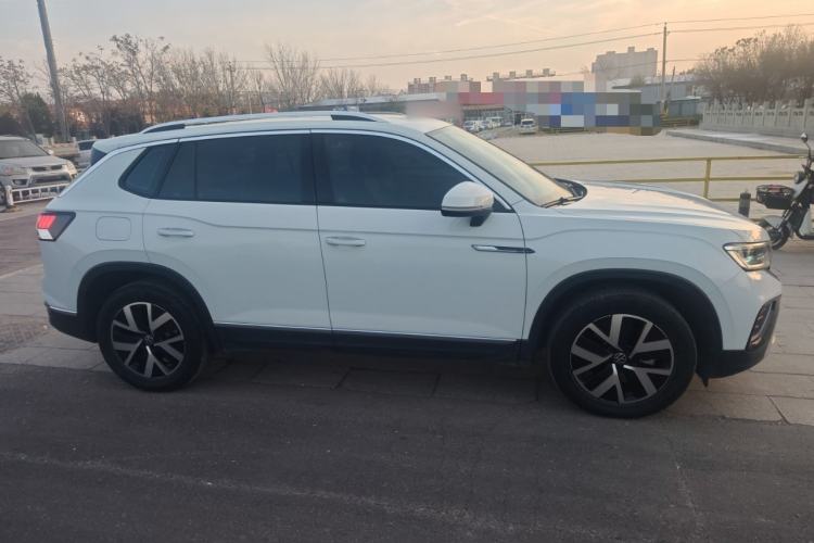 Used Volkswagen Tayron 2023 330TSI Two-Wheel-Drive Luxury Plus Advanced Version
