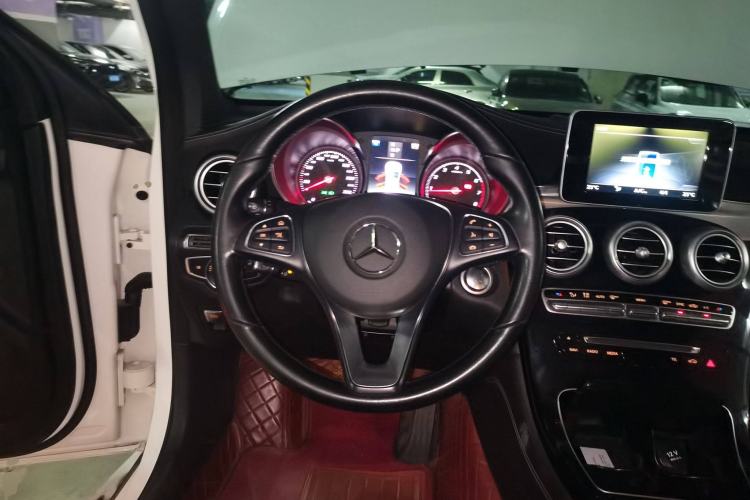 Used Mercedes-Benz GLC 2019 GLC 200 L 4MATIC
