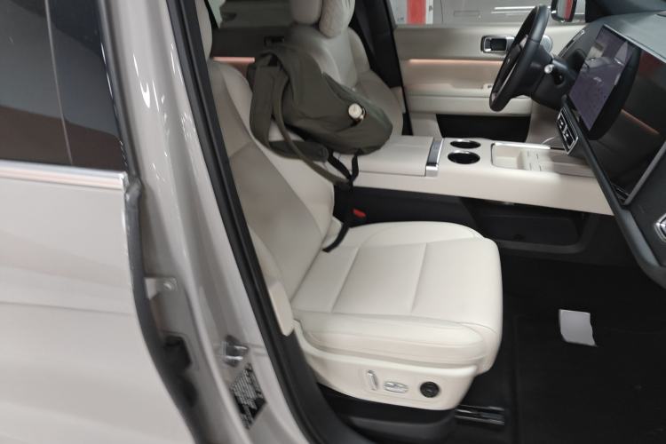 Used Li Auto L6 2025 Pro Smart Refresh Edition