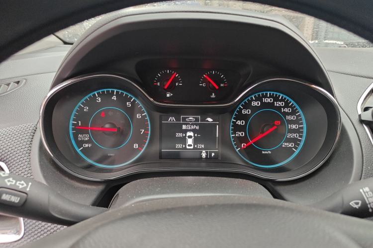 Used Chevrolet Cruze 2018 320 Automatic Pioneer Sunroof Edition