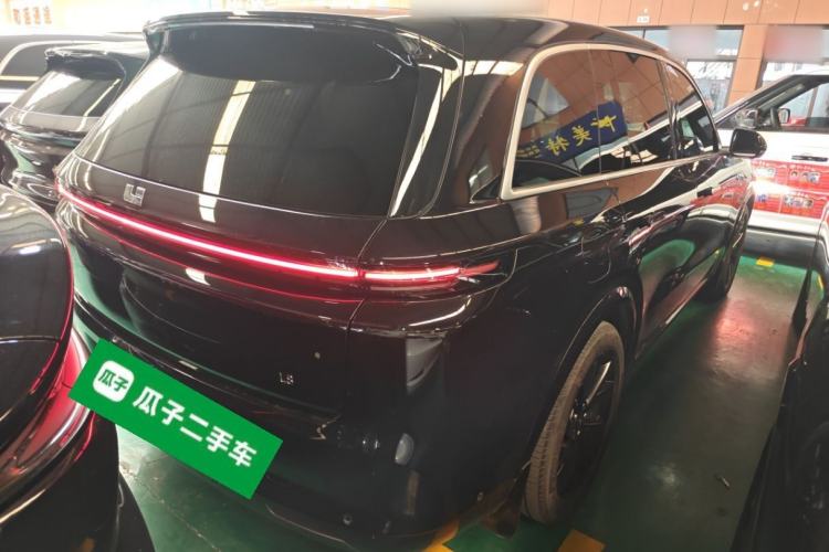 Used Li Auto L8 2023 Pro Model
