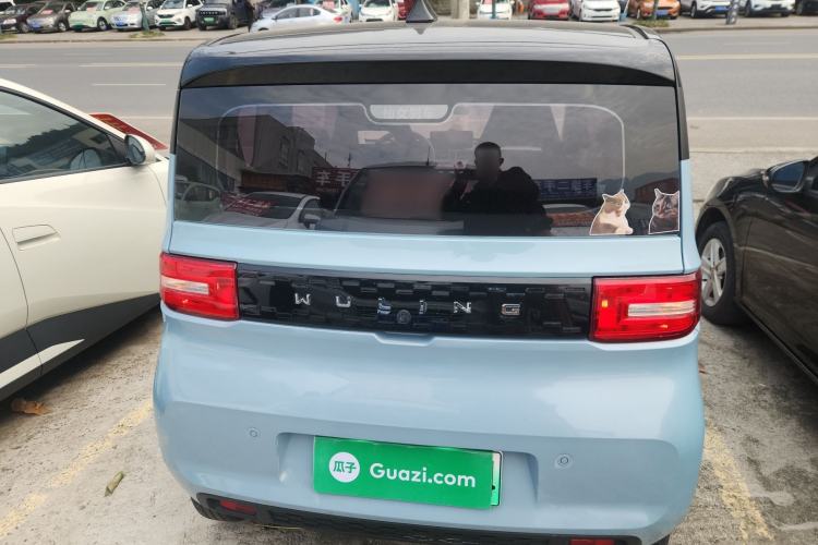 Used Wuling Hongguang MINIEV 2021 Macaron Premium Model – Lithium-NMC
