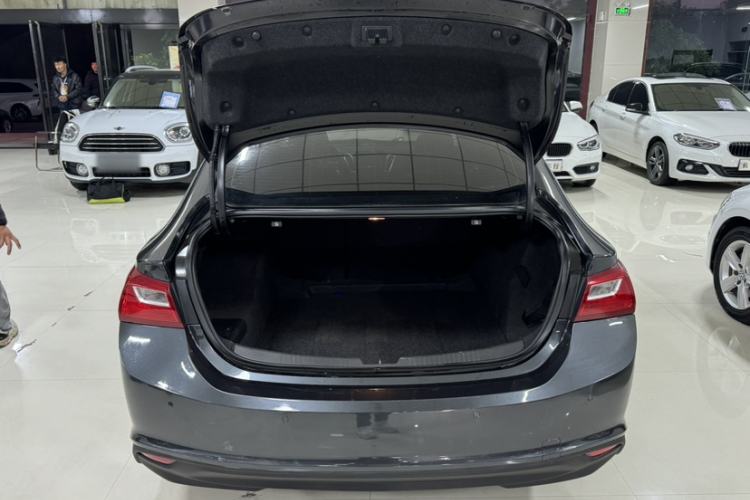 Used Chevrolet Malibu XL 2016 1.5T Dual-Clutch Ruichi Edition
