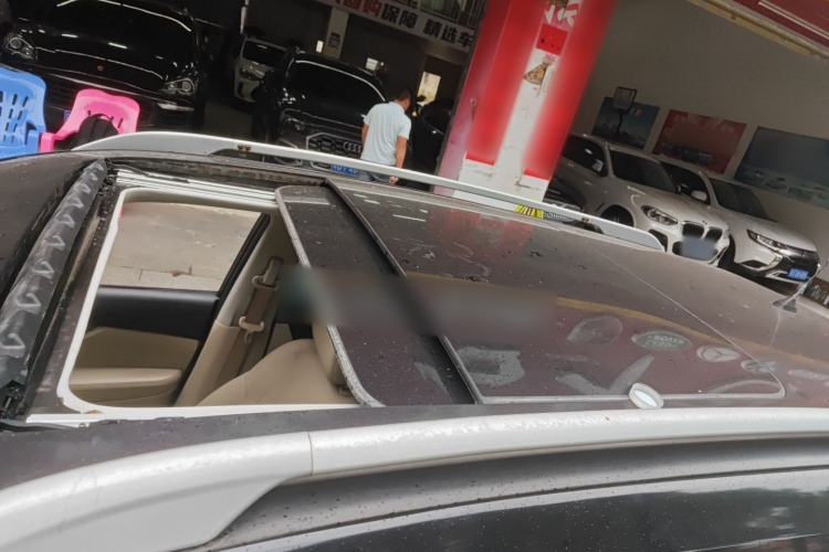 Used Nissan X-Trail 2015 2.0L CVT Comfort MAX Edition 2WD
