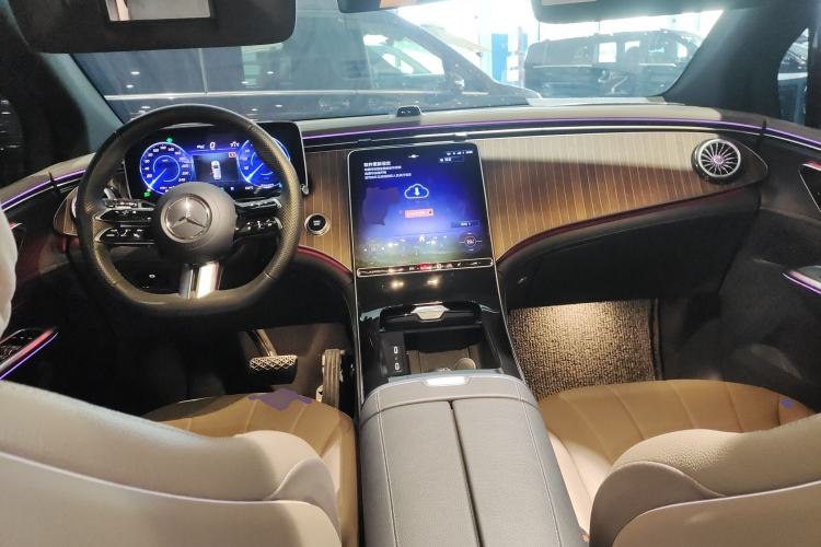 Used Mercedes-Benz EQE SUV 2024 500 4MATIC Pioneer Edition
