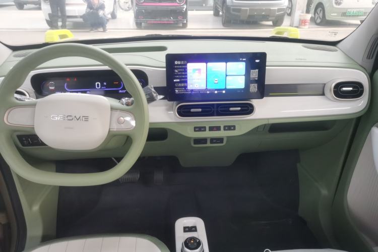 Used  Panda 2025 210km Panda Rider
