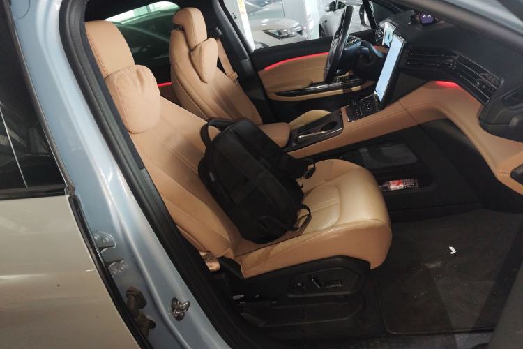 Used Nio ES6 2019 430 km Performance Version
