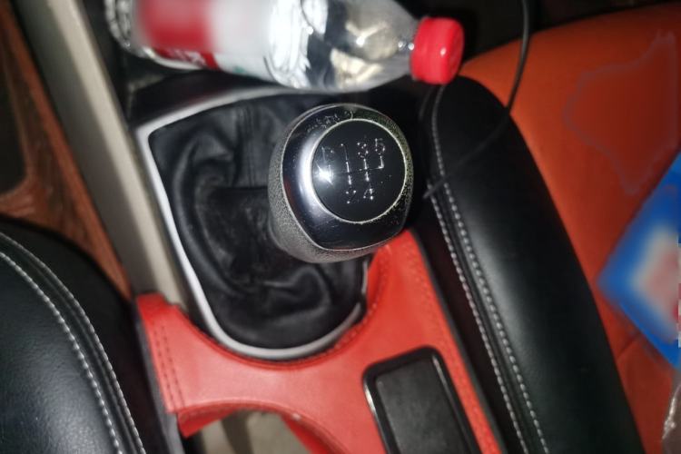 Used Hyundai Verna (older generation) 2014 1.4L Manual Smart GLS Trim