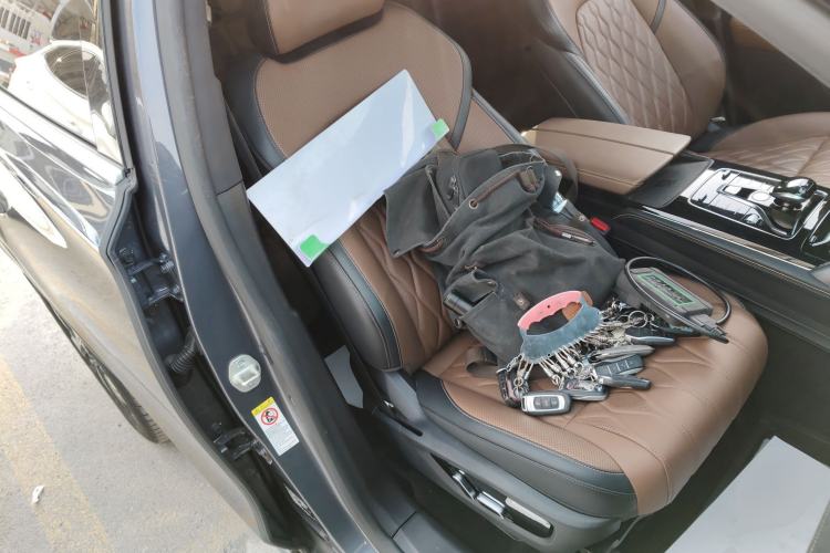 Used BYD Tang New Energy 2023 DM-i Champion Edition 112KM Prestige Model
